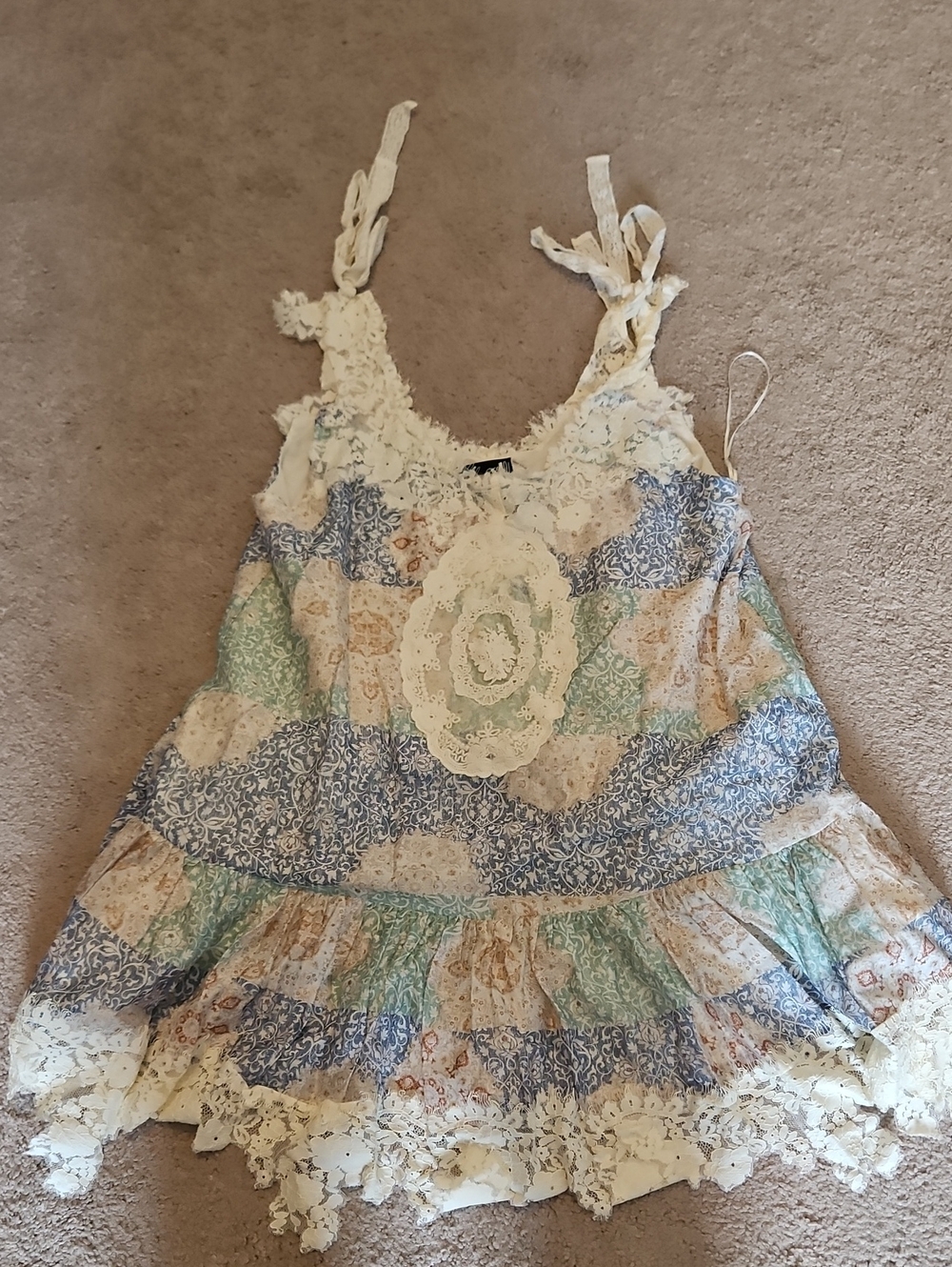 New Vici Analie Patchwork Dress - Picture 3 of 10